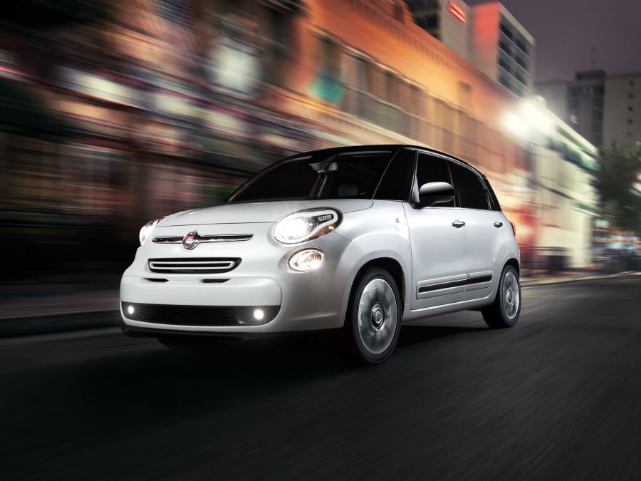 Fiat 500L 2013 года  (US) (фото 33 из 40)